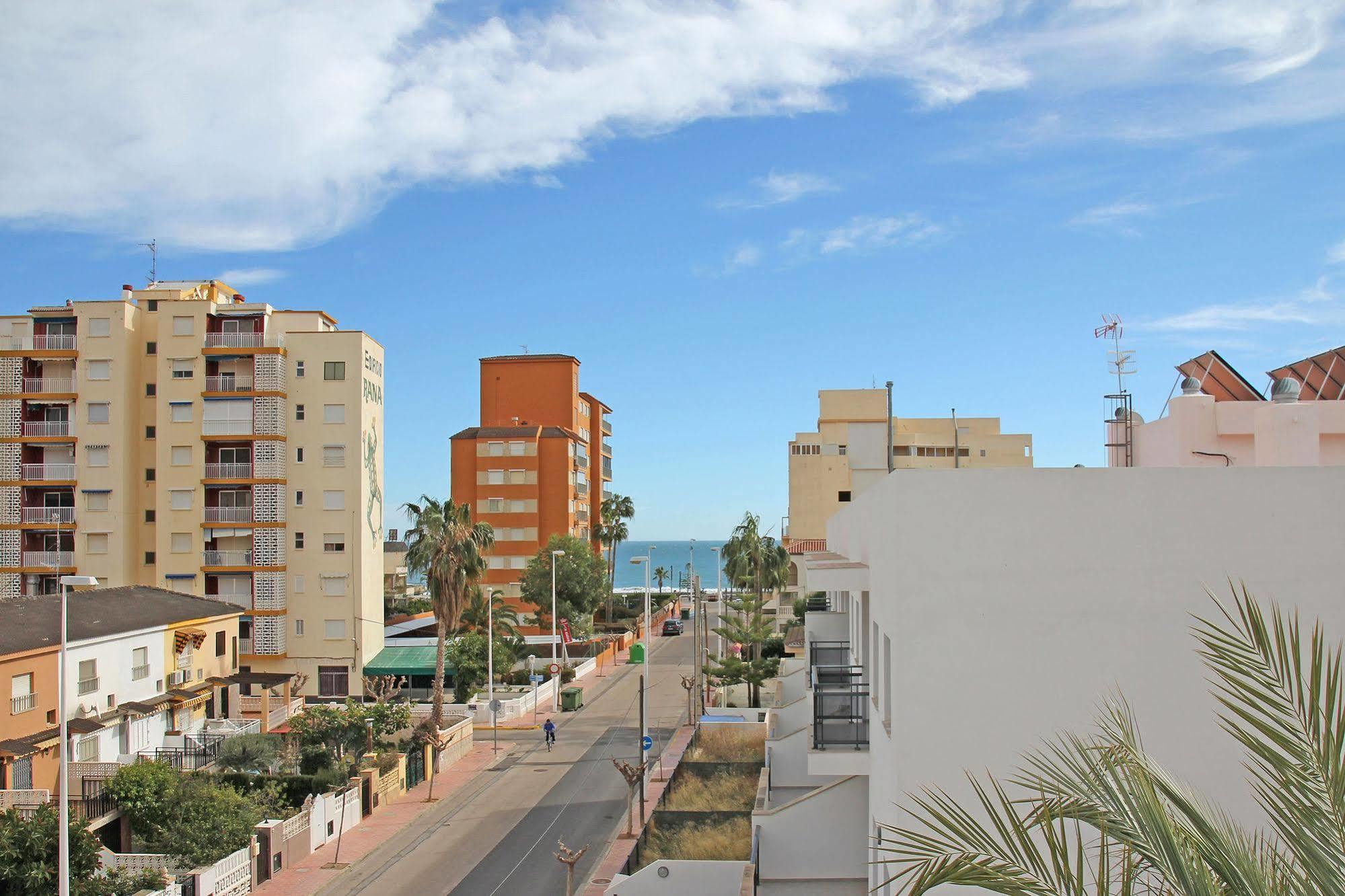Apartamentos Dona Carmen 3000 أوروبيسا ذيل مار المظهر الخارجي الصورة