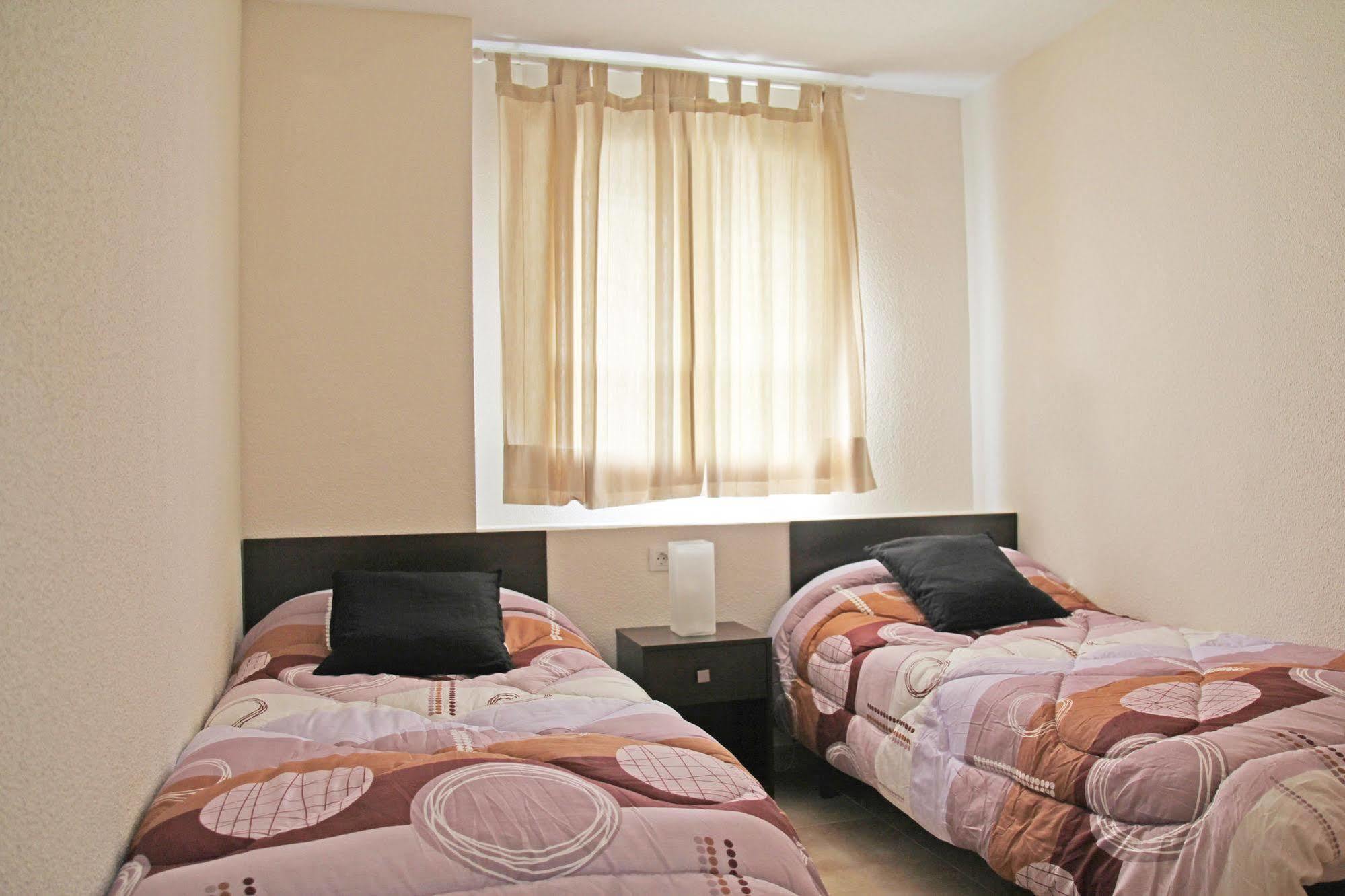 Apartamentos Dona Carmen 3000 أوروبيسا ذيل مار المظهر الخارجي الصورة
